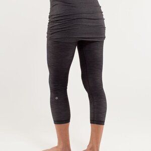 Lululemon Yin To You Crop – NEW WITH TAGS Black (Heathered Black) Size 2